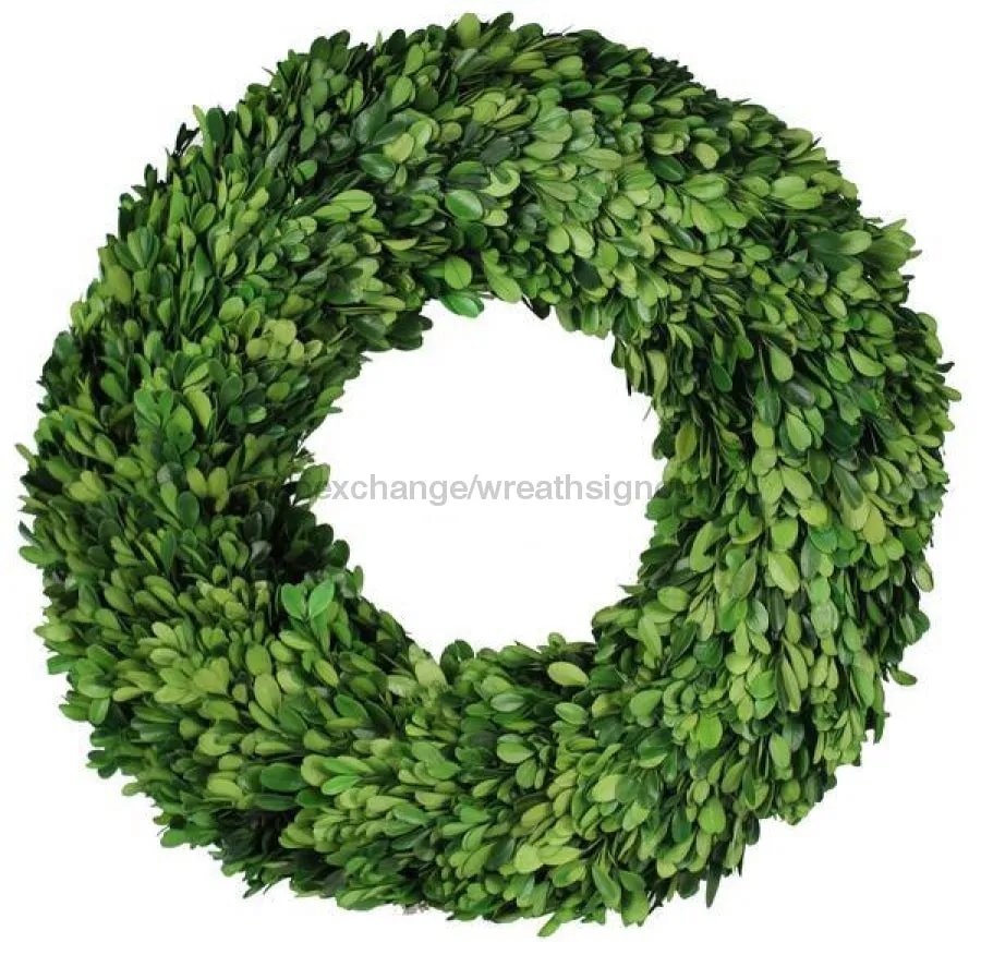 18"Dia Boxwood Wreath Green TW2929