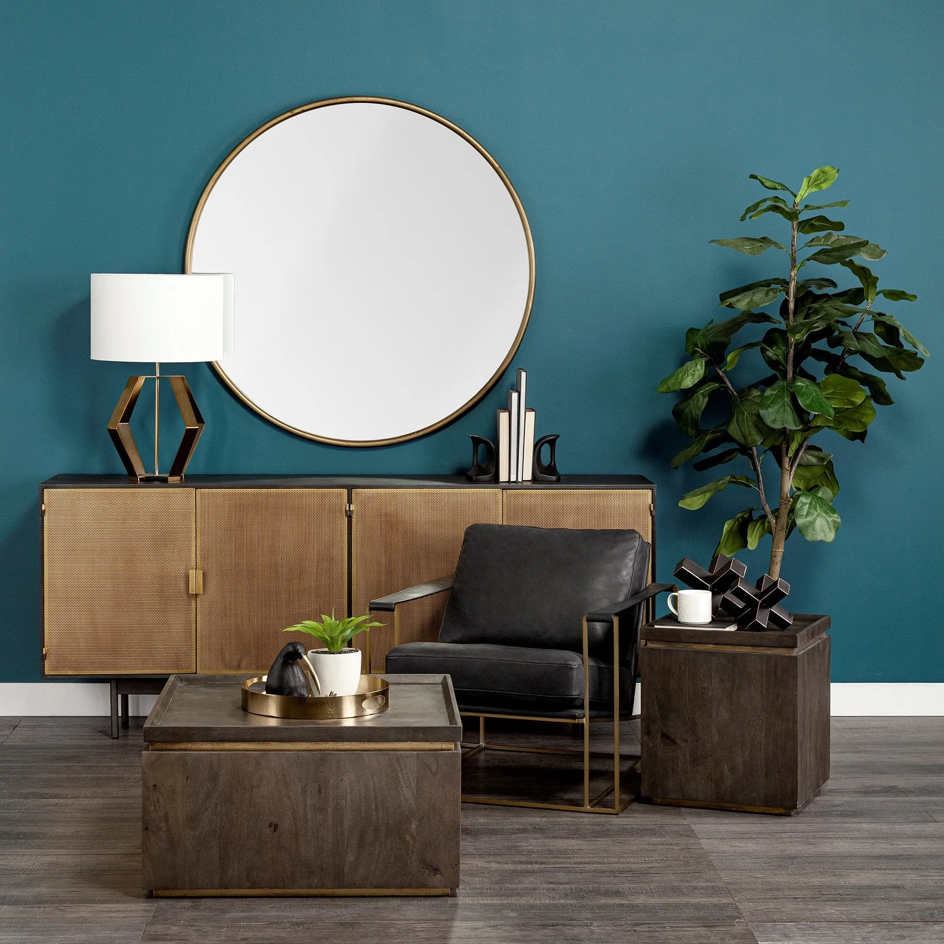 Abel Geometric Decorative Object – Matte Black & Gold Accent for Modern Home Decor & Styling