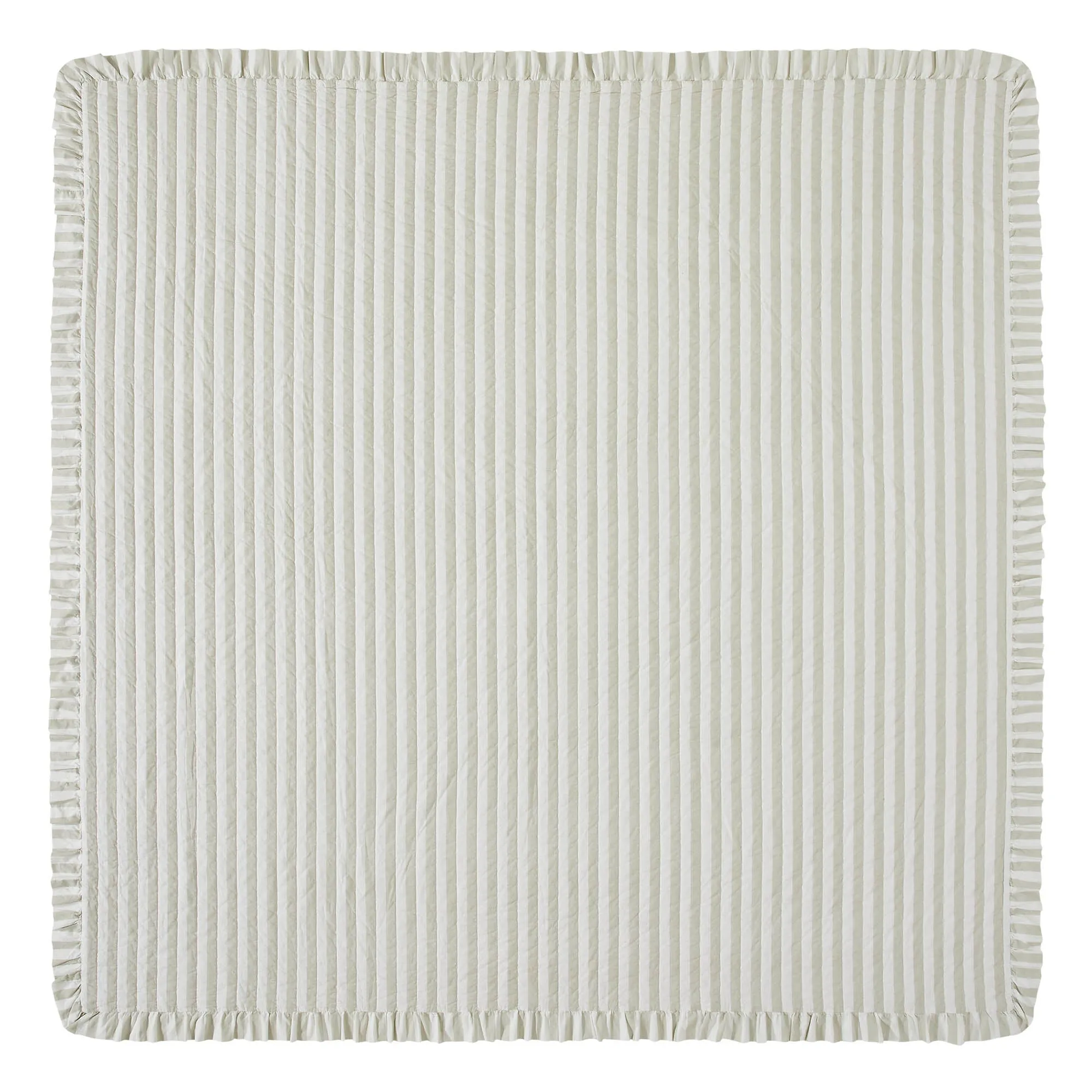 Finders Keepers Ruffled Queen Quilt 94Wx94L