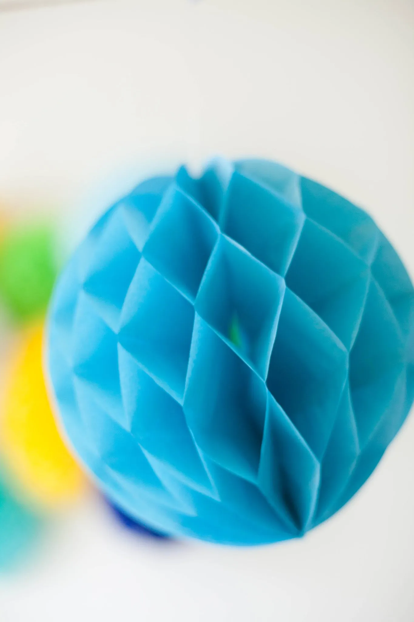 Honeycomb Lantern (20cm)
