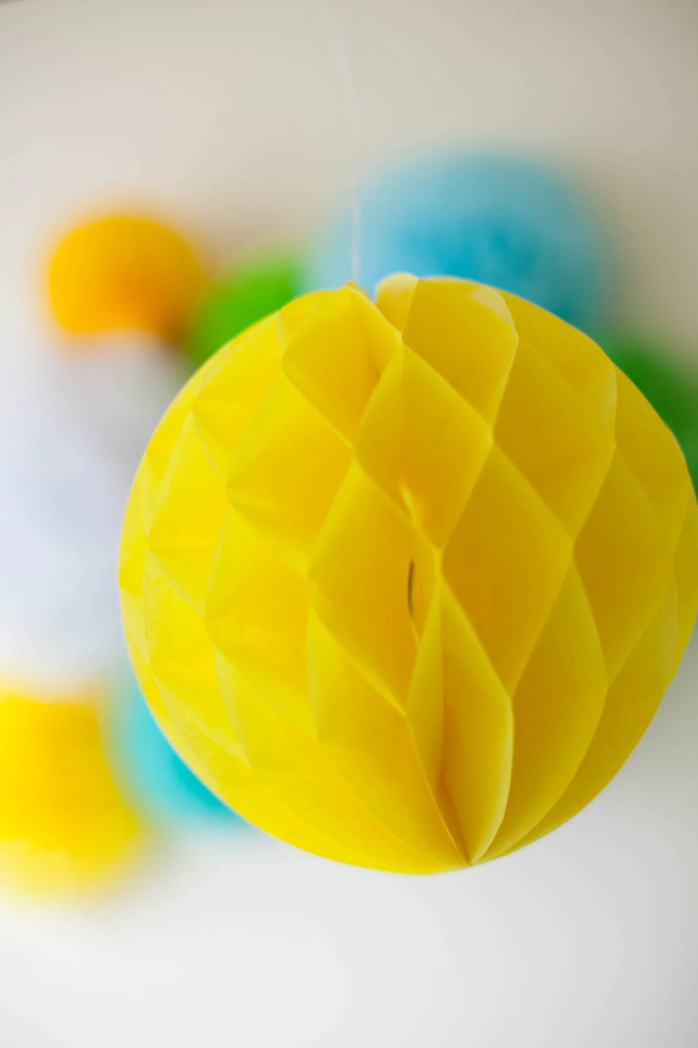 Honeycomb Lantern (20cm)