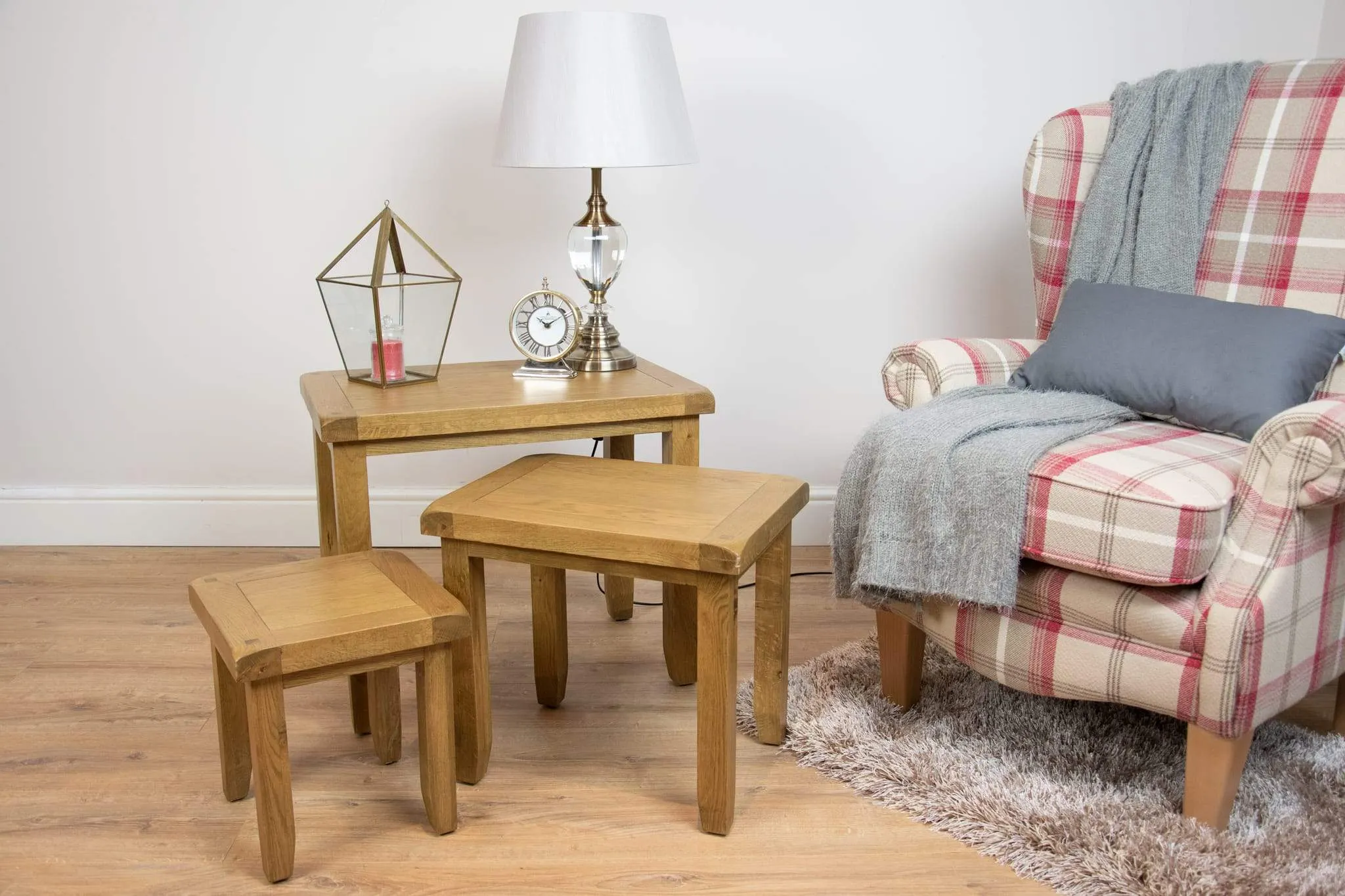 'Oakwood Living' Country Oak Nest Of 3 Side Tables