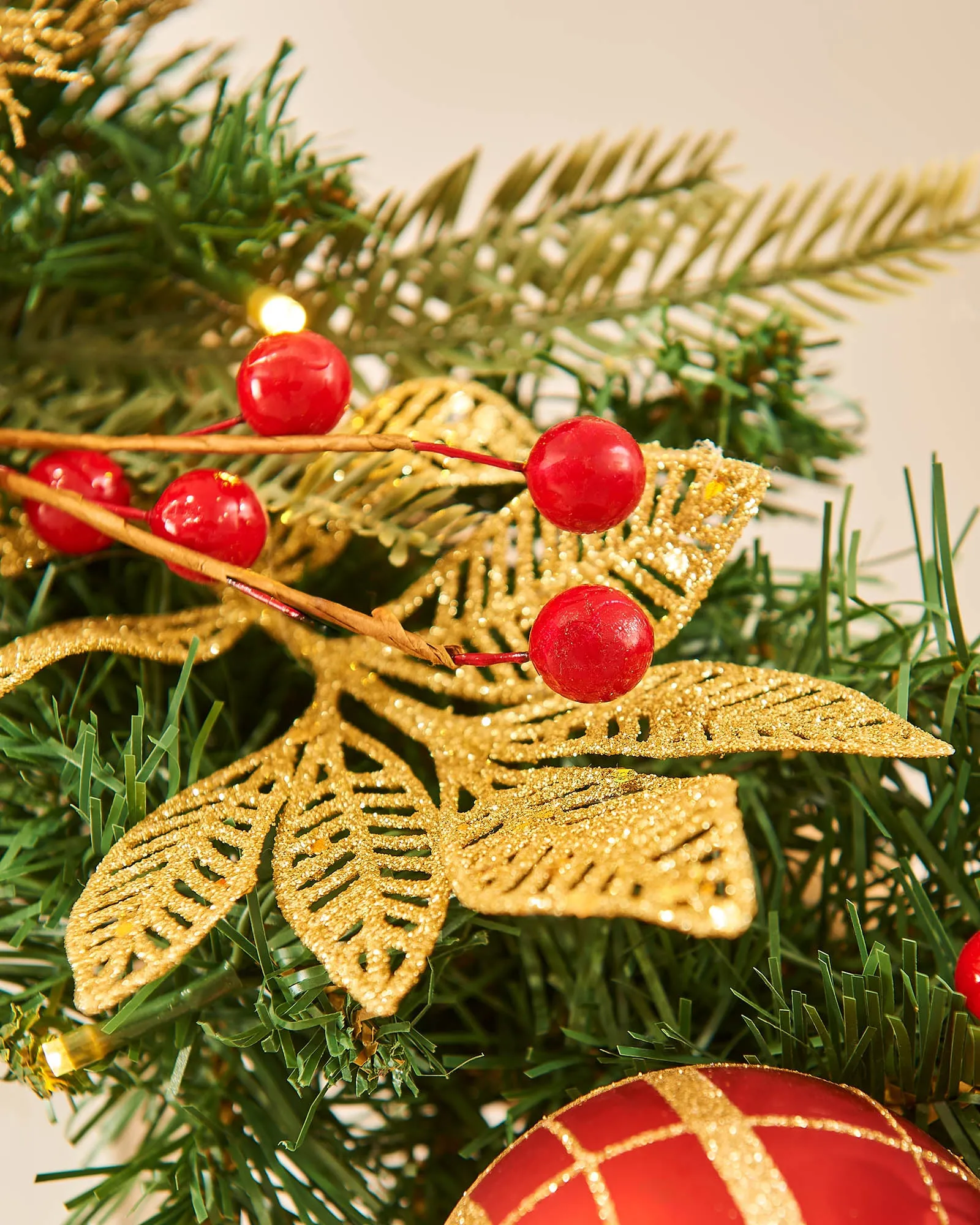 Pre-Lit Decorated Garland, Red/Gold, 9 ft