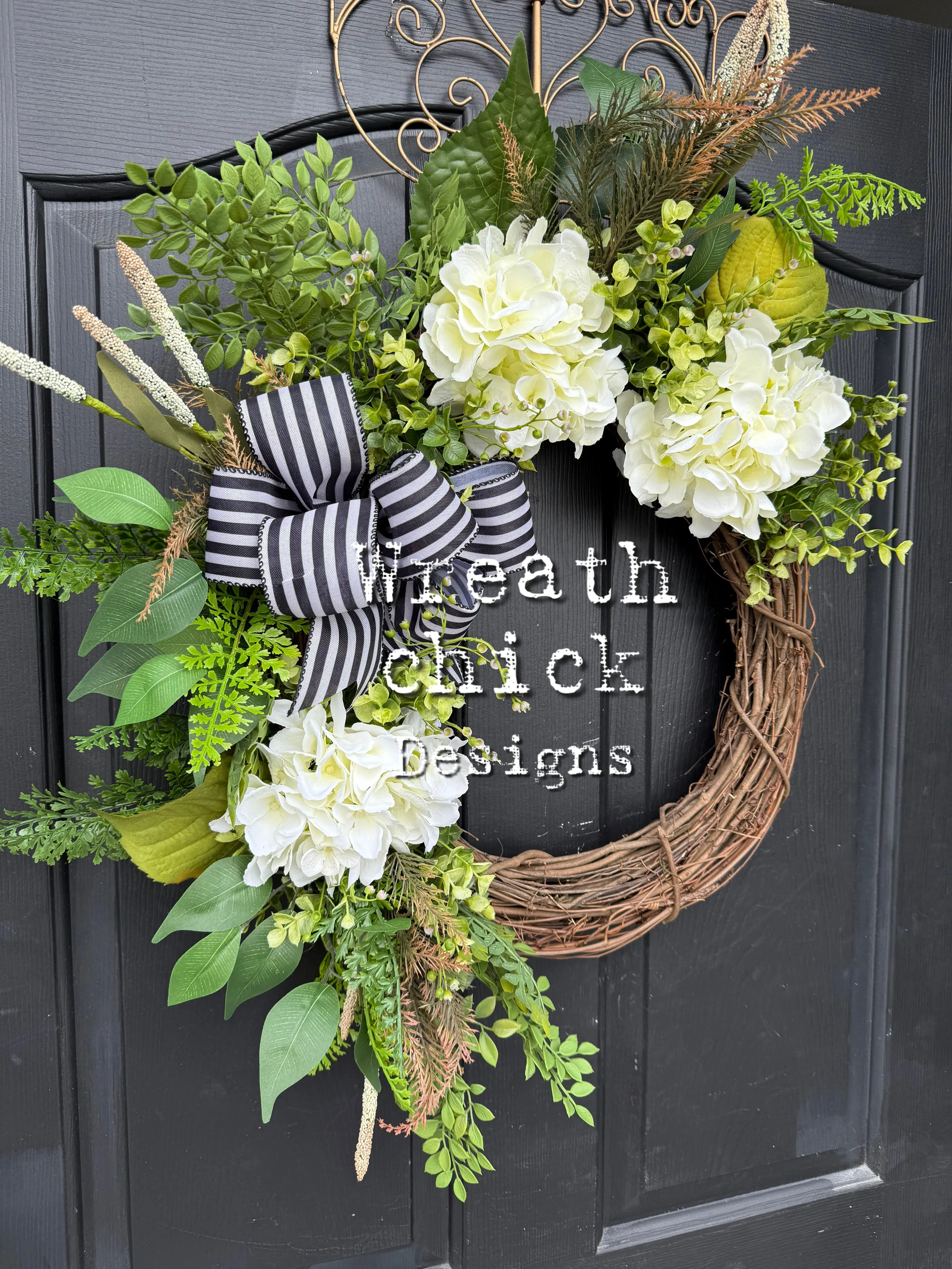 Spring Hydrangea Door Wreath – Fresh Floral Elegance for Your Home 🏡